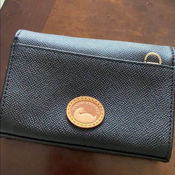 Dooney & Bourke Purse and Wallet/Clutch - Picture 4 of 9